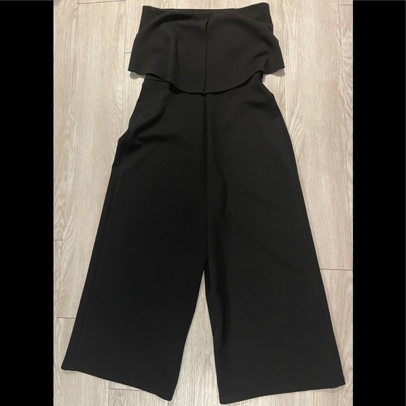 Dorothy Perkins super cute black strapless wide leg jumpsuit 6 - Picture 2 of 8